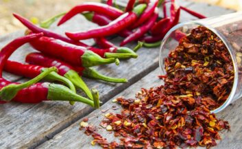 removing odors from spicy foods